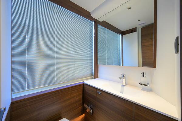 Princess X80 80ft Princess Yacht For Sale