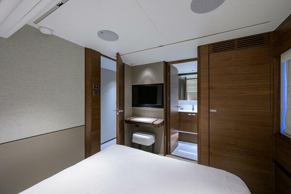 Princess X80 80ft Princess Yacht For Sale