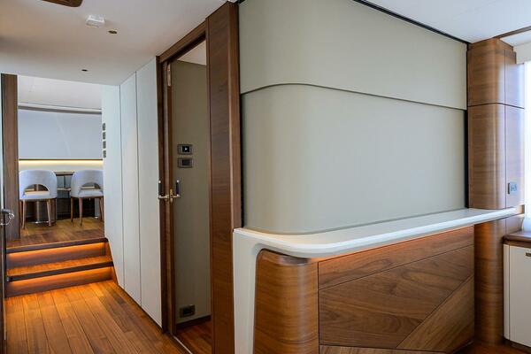 Princess X80 80ft Princess Yacht For Sale