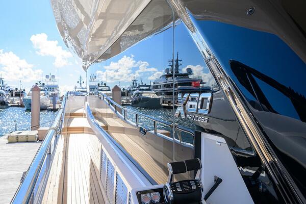 Princess X80 80ft Princess Yacht For Sale