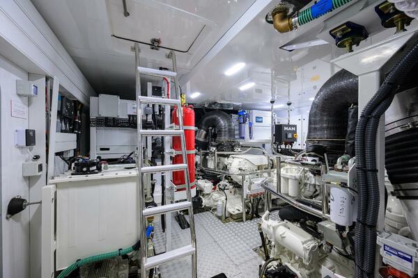 Princess X80 80ft Princess Yacht For Sale