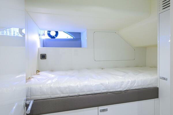 Princess X80 80ft Princess Yacht For Sale