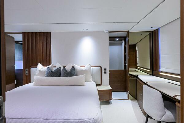 Princess X80 80ft Princess Yacht For Sale