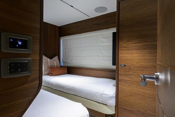 Princess X80 80ft Princess Yacht For Sale