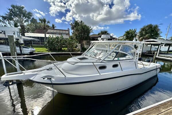 Honu 30ft Boston Whaler Yacht For Sale