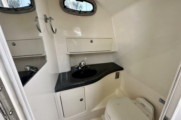 Honu 30ft Boston Whaler Yacht For Sale