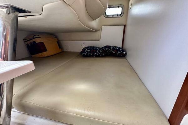 Honu 30ft Boston Whaler Yacht For Sale