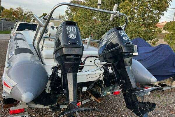 Hysucat 6.5 Yacht For Sale