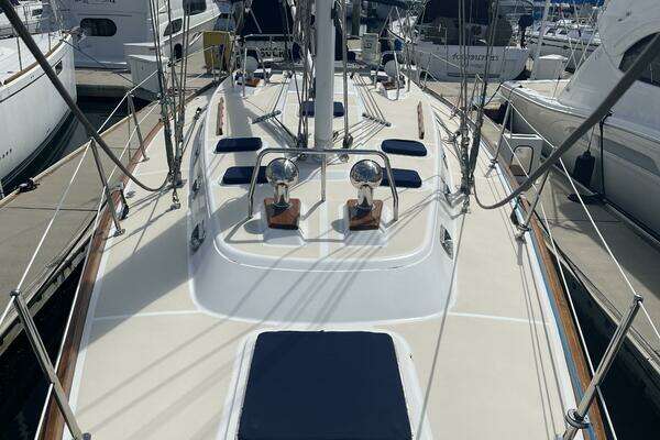 Photo of the 2003 Tartan 4600 "Full Sail"