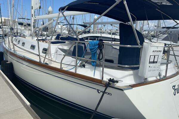 Photo of the 2003 Tartan 4600 "Full Sail"