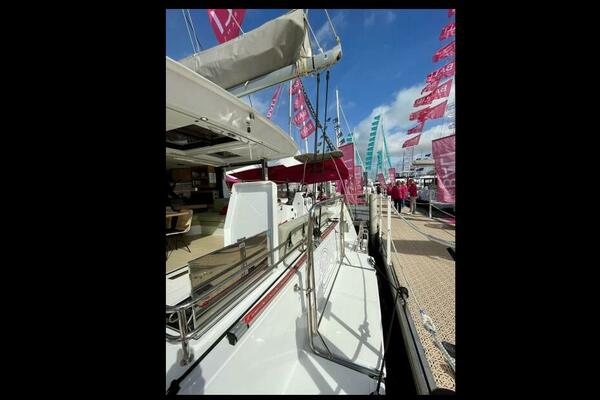 New Order 38ft Bali Yacht For Sale
