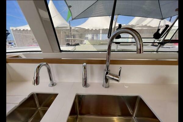 New Order 38ft Bali Yacht For Sale