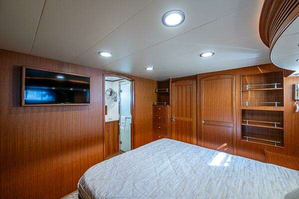 Marlow 53E Yacht For Sale