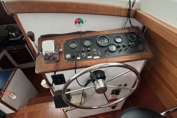 34ft Mainship Yacht For Sale