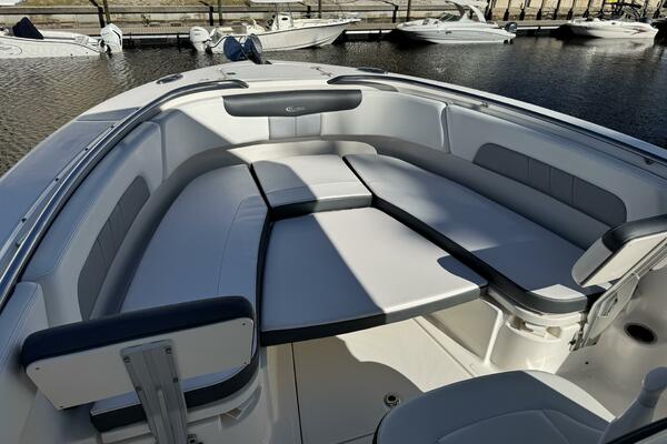 24ft Robalo Yacht For Sale