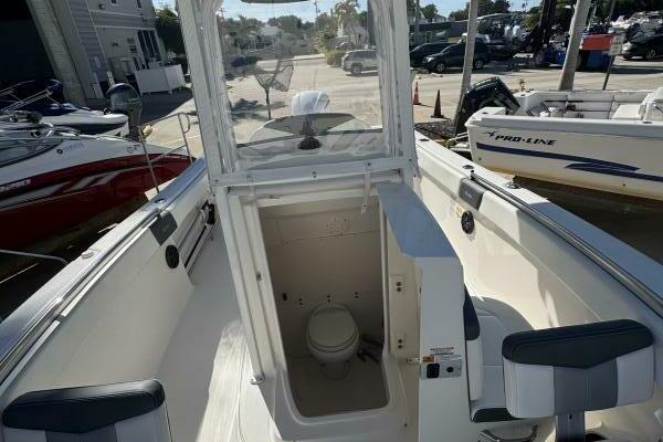 24ft Robalo Yacht For Sale