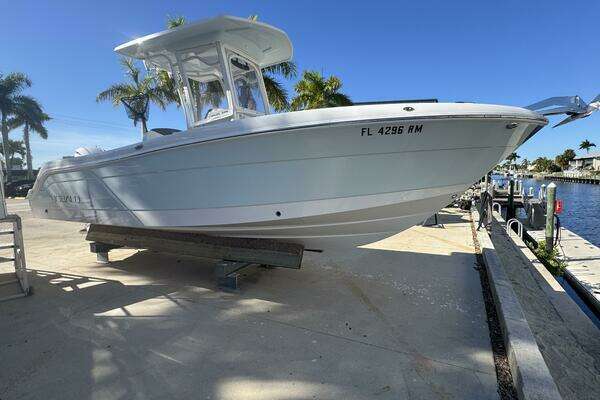 24-ft-Robalo-2018-VS- Cape Coral Florida United States  yacht for sale