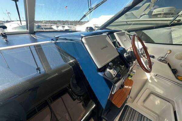 2007 Tiara Yachts 39