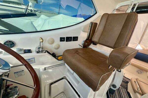 2007 Tiara Yachts 39