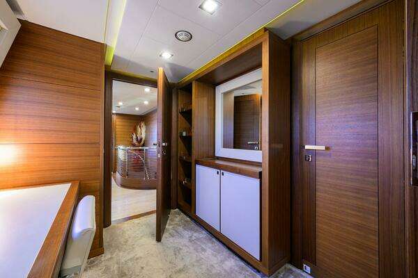 ARGENTO 124ft Ferretti Yachts Yacht For Sale