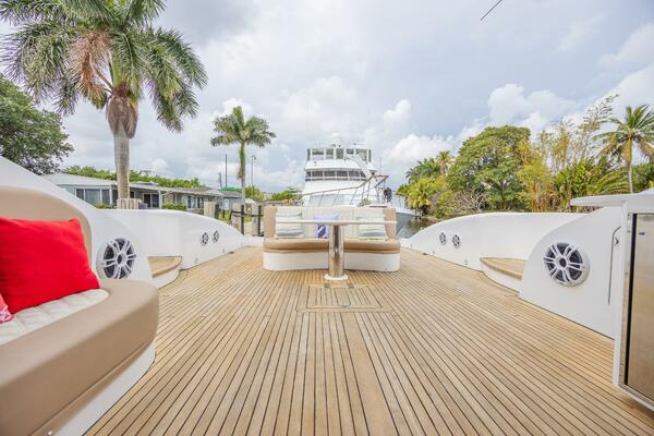 Dream on 90ft Tecnomar Yacht For Sale