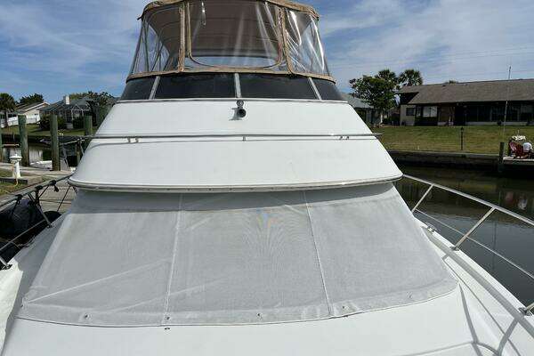 Photo of the 2005 Carver 396 "Quality Time "