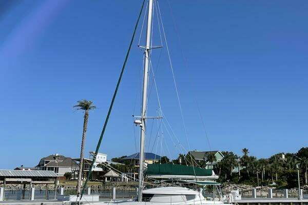 Photo of the 1999 Fountaine Pajot Bahia 46 "Mayan Mystress"