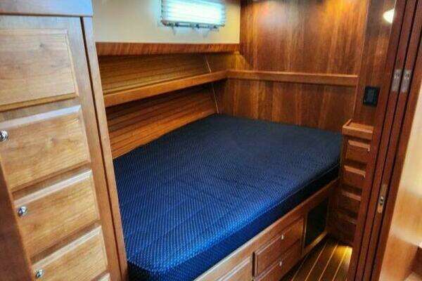 Sabre Salon Express Yacht For Sale