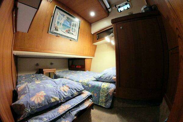 Mainship 430 Aft Cabin 3SR Yacht For Sale