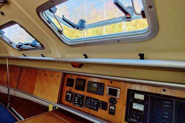 Photo of the 1991 Beneteau  "WAPITI"