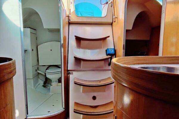 Photo of the 1991 Beneteau  "WAPITI"