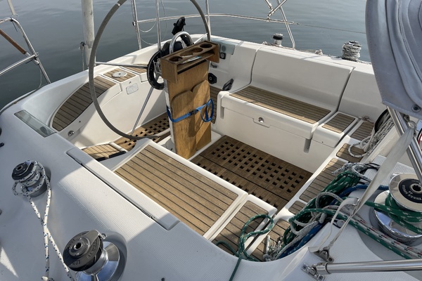 WAPITI 38ft Beneteau Yacht For Sale