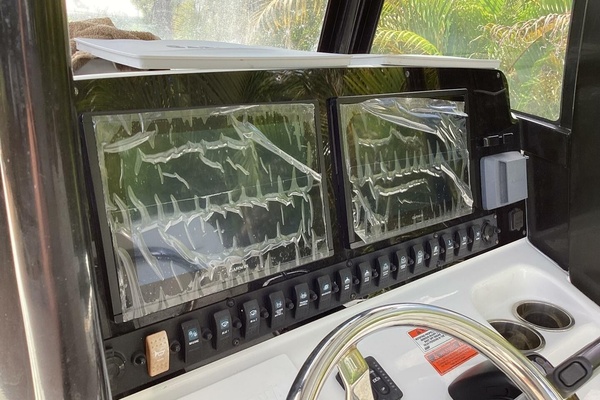 27ft Sea Hunt Yacht For Sale