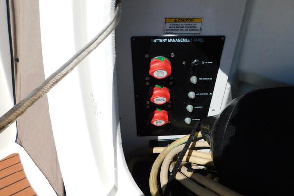 31ft Bayliner Yacht For Sale