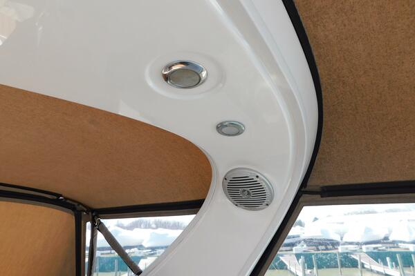 31ft Bayliner Yacht For Sale