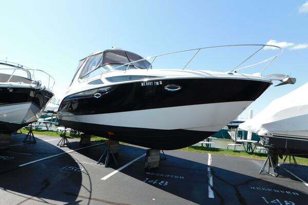 31ft Bayliner Yacht For Sale