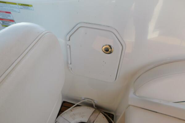 31ft Bayliner Yacht For Sale