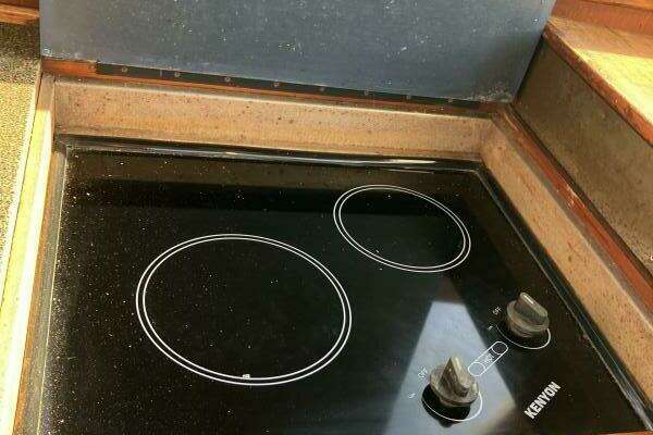 Photo of the 1989 Grand Banks 36