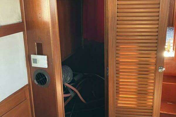 Photo of the 1989 Grand Banks 36