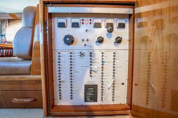 Rybovich 55 Convertible Yacht For Sale