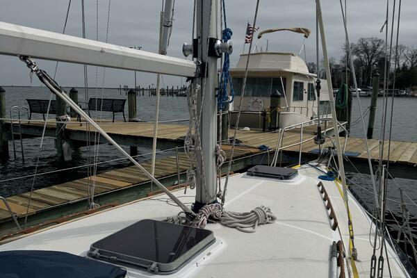 Ataraxia 33ft Endeavour Yacht For Sale