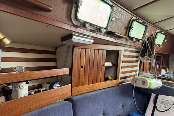 Ataraxia 33ft Endeavour Yacht For Sale