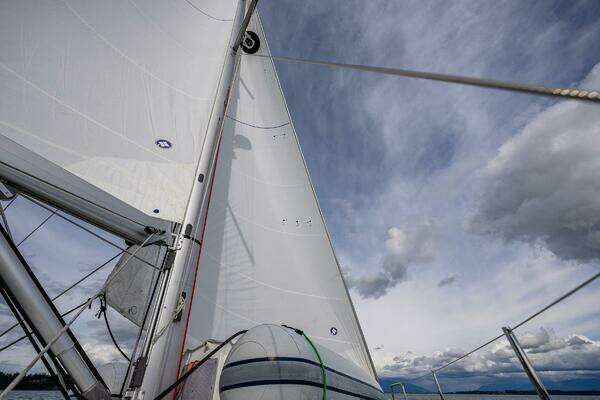 Jeanneau Sun Odyssey 410 Yacht For Sale
