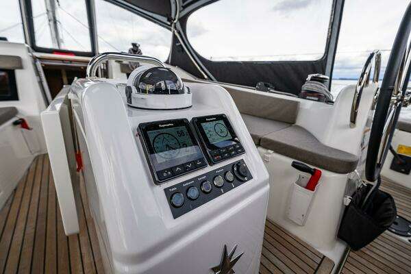 Jeanneau Sun Odyssey 410 Yacht For Sale