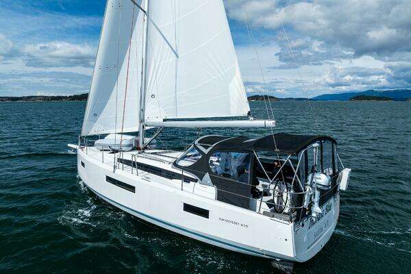 Jeanneau Sun Odyssey 410 Yacht For Sale