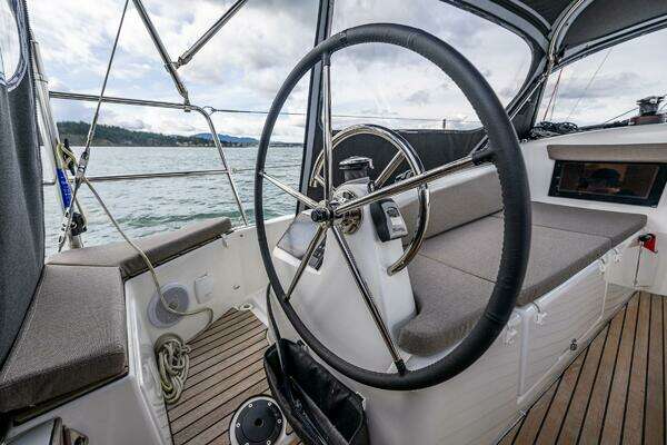 Jeanneau Sun Odyssey 410 Yacht For Sale