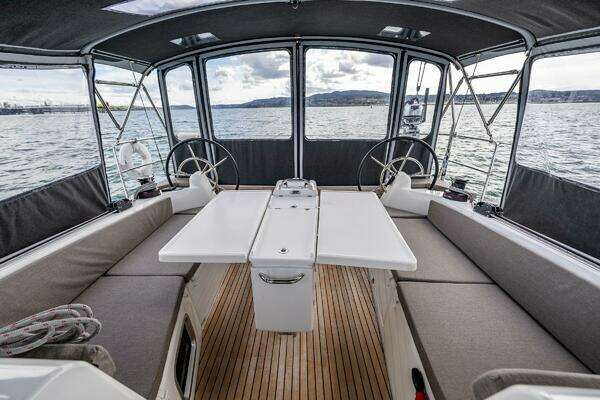 Jeanneau Sun Odyssey 410 Yacht For Sale