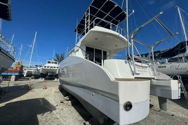 Fountaine Pajot  Yacht For Sale