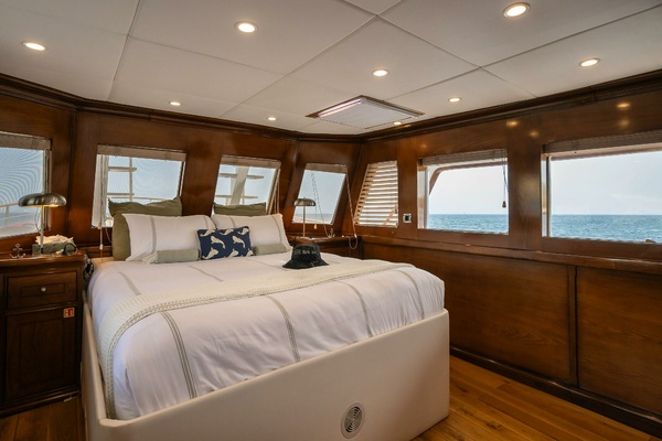 BLACK PEPPER 79ft Cantieri Di Lavagna Yacht For Sale