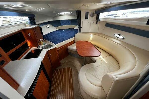 30ft Bayliner Yacht For Sale 30ft Bayliner Yacht For Sale